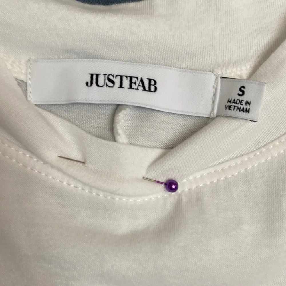JUSTFAB Dress-NWT-Young Women Sz-S- Versatile White Beach/Pool/Robe/Coverup/Maxi